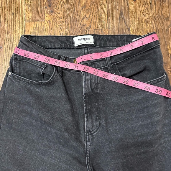 Zara, Re-Worked! Lightly Worn Faded Black Legging Jeans - Size 10 - Picture 2 of 8